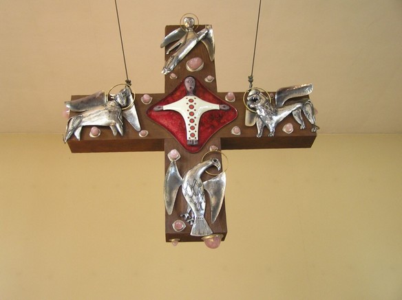 Triumph-Kreuz in St. Hedwig in Göttingen